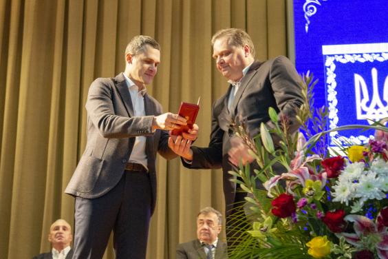 Олексій Кучер привітав Каразінський університет з 215-річчям і передав його співробітникам державні нагороди