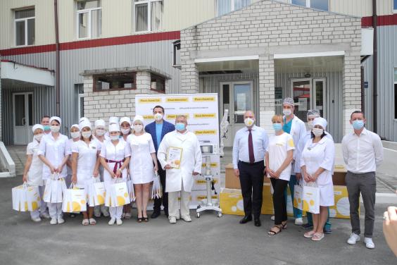 Дві лікарні у Харківській області отримали сучасні апарати штучної вентиляції легень