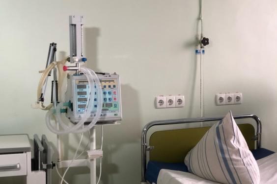 У лікарнях області зайнято 40% ліжок, виділених для допомоги хворим на COVID-19