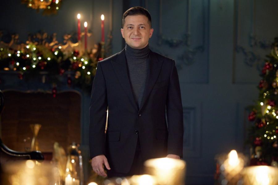 Президент України привітав християн західного обряду з Різдвом