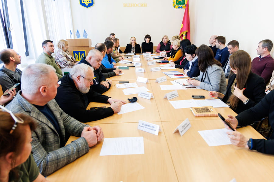 В Харківській ОВА розробляють процедуру забезпечення внутрішніх переселенців житлом