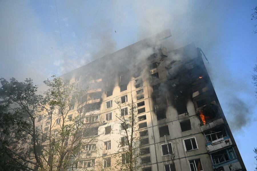 Ворог вкотре обстріляв житлову забудову міста Харків: загинули п'ятеро людей, в тому числі дитина