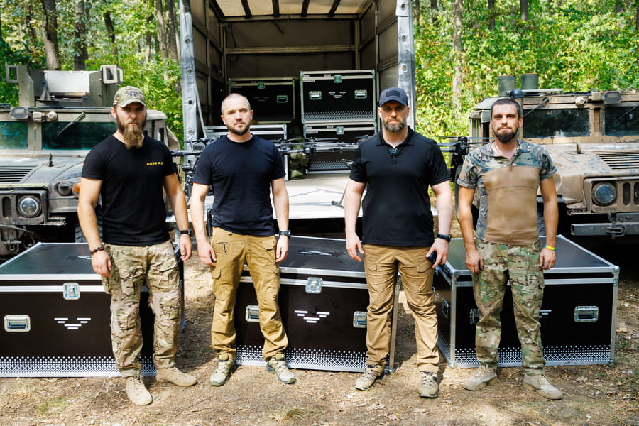 Півсотні: воїнам CODE 9.2 передали чергову партію «Вампірів»