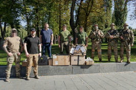 Спецпідрозділу «КОРД» та військовим медикам передали обладнання для виконання бойових завдань і комплекти тактичних аптечок