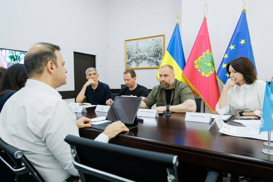 «На Харківщині спільно з ЮНІСЕФ реалізуємо гуманітарні й безпекові проєкти», – Олег Синєгубов «На Харківщині спільно з ЮНІСЕФ реалізуємо гуманітарні й безпекові проєкти», – Олег Синєгубов