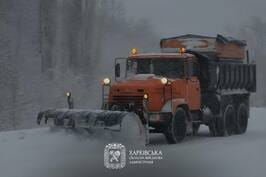 «Оперативно усуваємо наслідки негоди на автошляхах Харківщини», — Олег Синєгубов