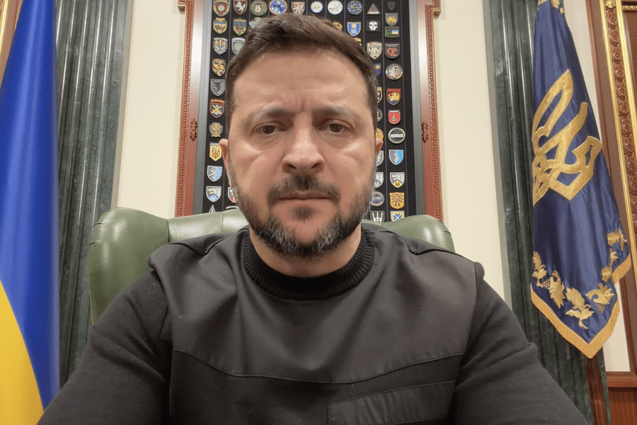 Весною росіяни не збираються зменшувати кількість та цинізм ударів, вони так само готуються бити по критичній інфраструктурі – звернення Президента