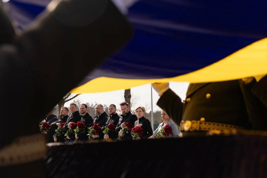 Олег Синєгубов взяв участь у церемонії поховання невпізнаних захисників України