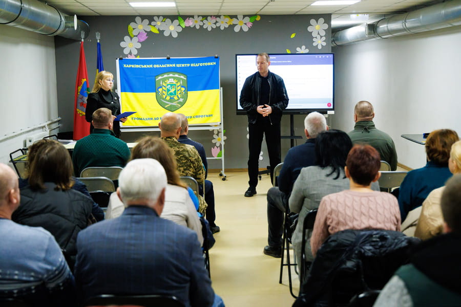 Харківська ОВА сприяє підготовці населення до національного спротиву