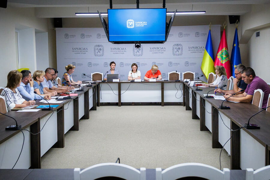 У Харківській ОВА обговорили питання реабілітації людей з інвалідністю та профілактики сказу