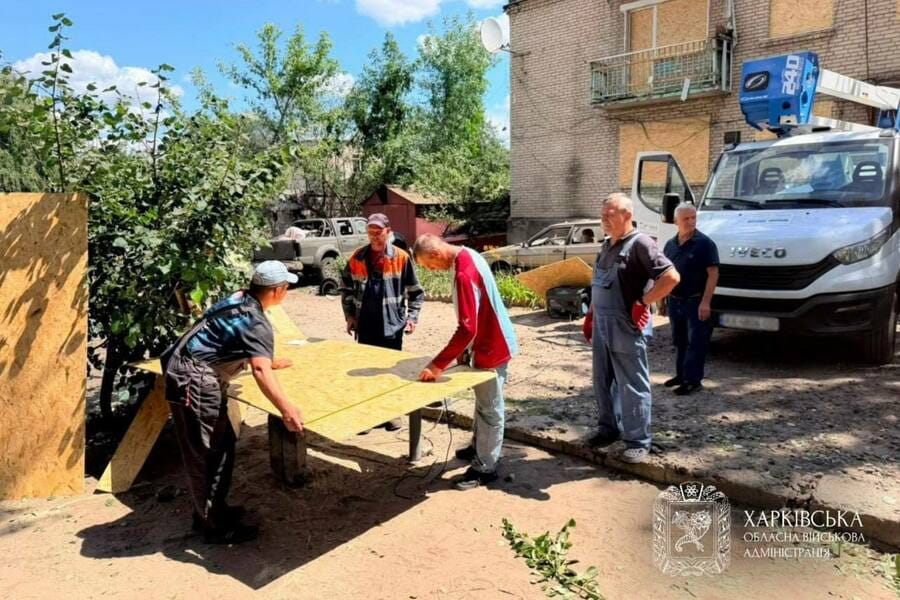 «Сьогодні з самого ранку в Ізюмі триває ліквідація наслідків чергових російських атак», — Олег Синєгубов