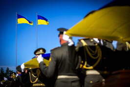 Харківська ОВА долучилася до поховання невпізнаних Захисників і Захисниць України