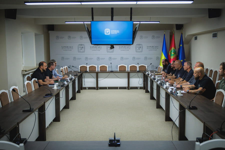 Харківська ОВА посилює співпрацю з міжнародними партнерами для підтримки оборонців та підготовки до опалювального сезону