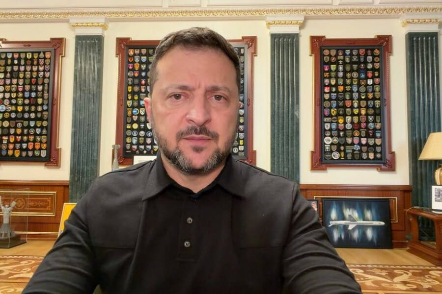 Уряд нашої держави буде працювати над необхідними зараз заходами реагування на російську тактику – на їхні спроби виснажити цивільне життя в Україні – звернення Президента
