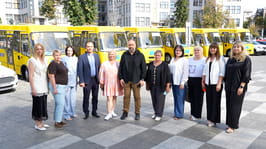 Громади Харківської області отримали шість нових шкільних автобусів – Олег Синєгубов