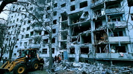 У Салтівському районі Харкова усувають наслідки ворожого обстрілу