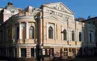 Вже 90 років доля міста Харкова нерозривно пов'язана з ім'ям театру імені Шевченка. Михайло Добкін