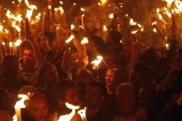 Традицію передачі в Харківську область Благодатного вогню буде збережено