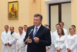 Підвищення рівня життя людей є головним пріоритетом державної політики. Віктор Янукович