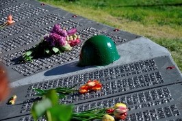 На Харківщині відбулося перепоховання останків воїнів, загиблих у роки Великої Вітчизняної війни