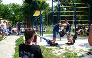 На Харківщині відкрили спортивний майданчик з воркауту