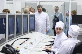 Петро Порошенко взяв участь у старті введення в експлуатацію «Джерела нейтронів»