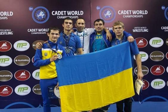Денис Бороган здобув «бронзу» чемпіонату світу з боротьби