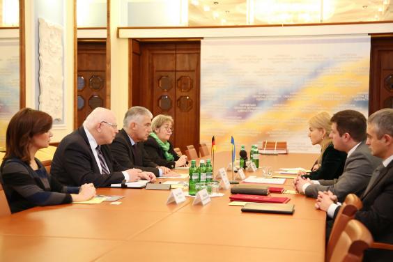 Юлія Світлична провела зустріч з Послом Німеччини в Україні Ернстом Райхелем