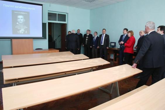 В УкрДУЗТ відкрили лабораторію інформаційних систем і технологій імені Владислава Зубенка