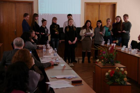 Молодь Харківщини провела соціальну акцію за гендерний паритет у суспільстві