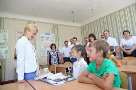 Юлія Світлична відвідала школи у Борівському районі