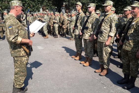 На Харківщині 300 бійців тероборони склали військову присягу