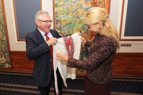 Юлія Світлична провела зустріч з Послом Данії в Україні