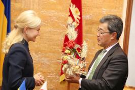 Юлія Світлична провела зустріч із заступником голови місії, радником-міністром Посольства Японії в Україні Мічіо Харадою