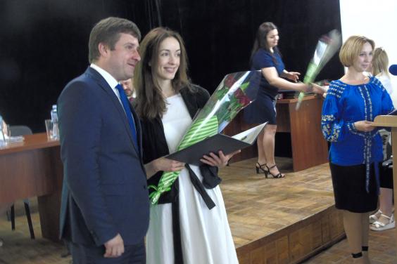 Анатолій Бабічев вручив нагороди кращим працівникам культури та мистецтва області