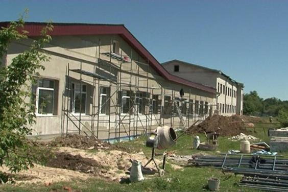 У Богодухівському районі будують нову школу