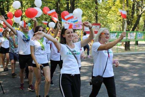У «Лісовій галявині» відкрили першу в Харківській області міжнародну зміну