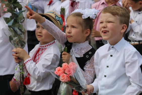 До шкіл Харківщини цього року підуть 26,6 тисячі першачків