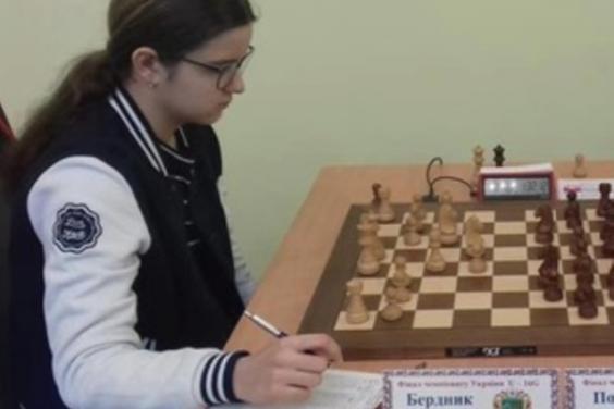 Юна шахістка з Харкова здобула медаль чемпіонату світу