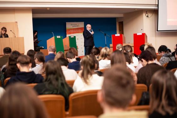 Фінал національного проєкту «Молодь дебатує» у Харкові відвідали дипломати з ФРН та Польщі
