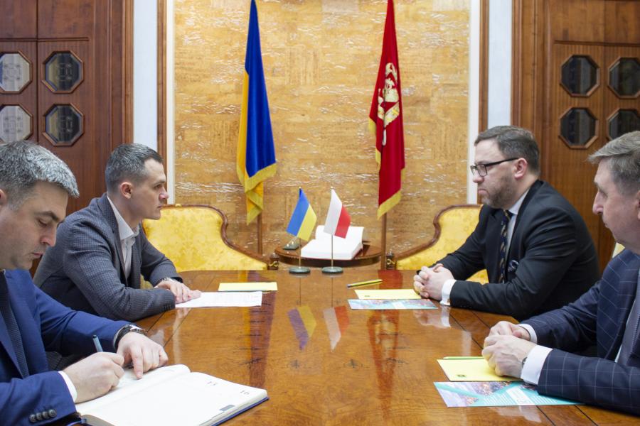Голова ХОДА провів зустріч з послом Польщі в Україні