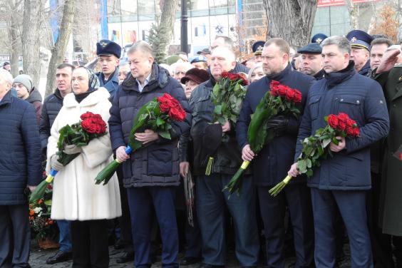 На Харківщині відбуваються заходи з нагоди Дня вшанування учасників бойових дій на території інших держав