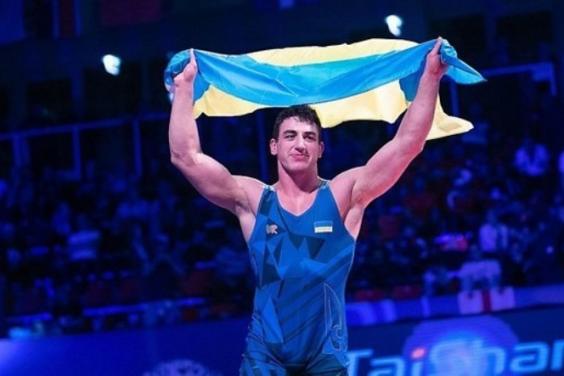 Семен Новіков – найкращий спортсмен місяця в Україні
