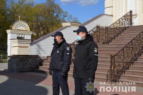 На Харківщині поліція не зафіксувала грубих порушень правопорядку під час богослужінь