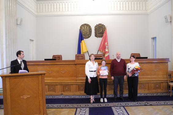 Щорічні стипендії «Надія Слобожанщини» отримали 30 учнів шкіл естетичного виховання області
