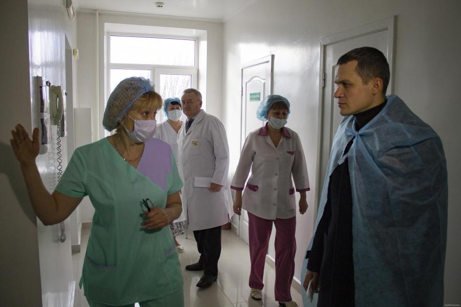 Голова ХОДА закликав медиків влаштовуватися на роботу до обласної інфекційної лікарні