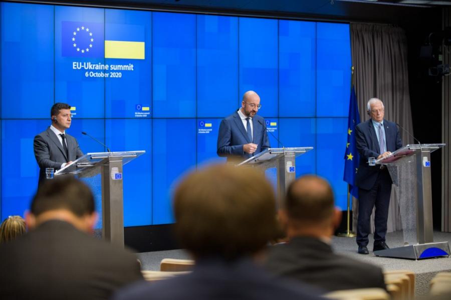 Партнери з Євросоюзу запевнили: безвізовому режиму ніщо не загрожує. Президент