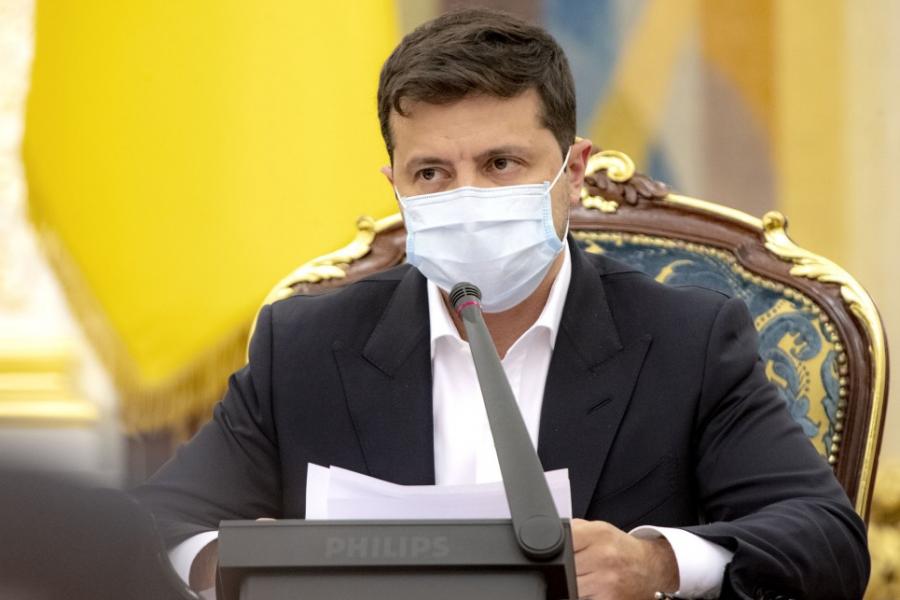 COVID-вакцинація в Україні буде безкоштовною. Президент