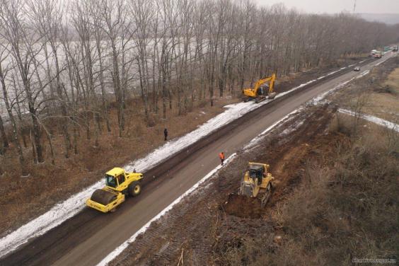 На ремонт місцевих доріг на Харківщині спрямують 1 млрд 4 млн грн