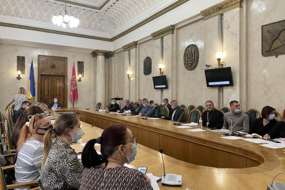 У Харківській ОДА обговорили питання протидії туберкульозу та ВІЛ-інфекції/СНІДу